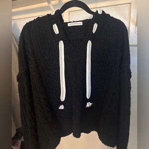 Zenana Outfitters Black V-Neck Hooded Chenille Sweater NWOT Medium